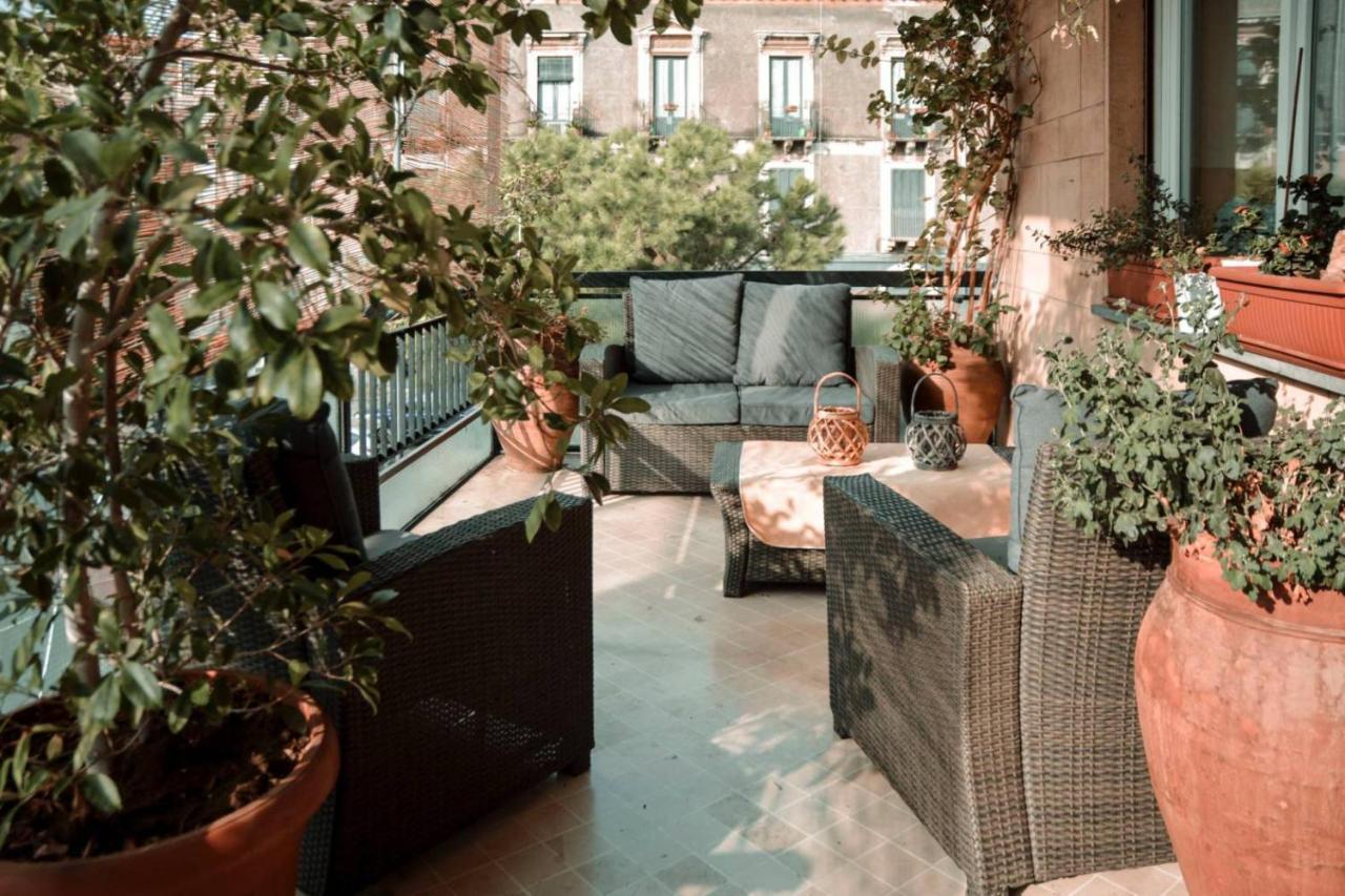 Cesare'S Home Катания Экстерьер фото